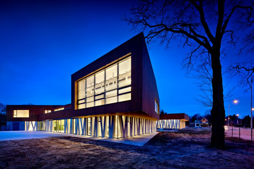 Ensemble Bloemershof-praktijkschool-brandweer-gym-studioADAMS-Monica_Adams-Bekkering_Adams_Architect